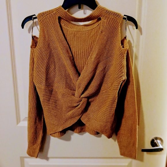Full circle threads, large, tan - Picture 1 of 4